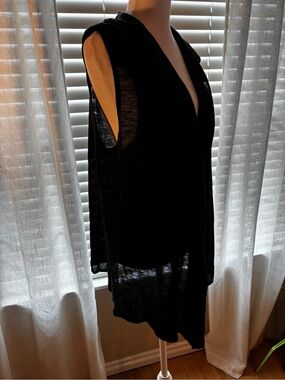 H&M Semi-sheer Black Sleeveless Hooded Vest.  Size M